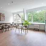Ferienhaus Cozy Budget W Shared Facilities Near *