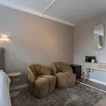 Cozy Budget W Shared Facilities Near Ferienhaus Tilburg