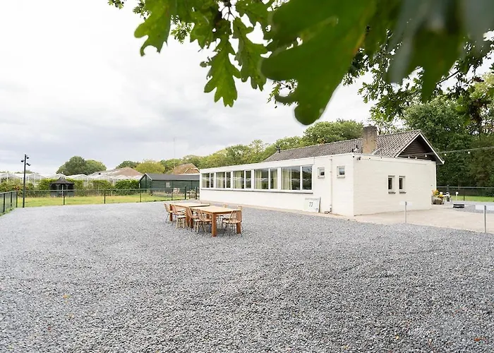 Cozy Budget W Shared Facilities Near * Tilburg